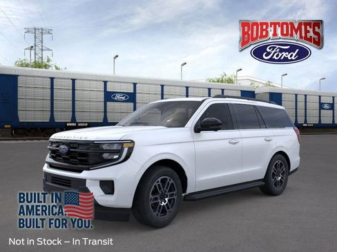 New 2025 Ford Expedition Active image 1