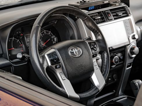 Used 2023 Toyota 4Runner SR5 Premium w/ Moonroof Package image 19