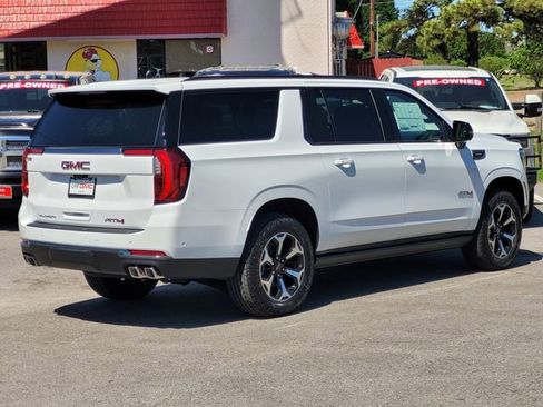 New 2026 GMC Yukon XL AT4 w/ AT4 Premium Plus Package image 4