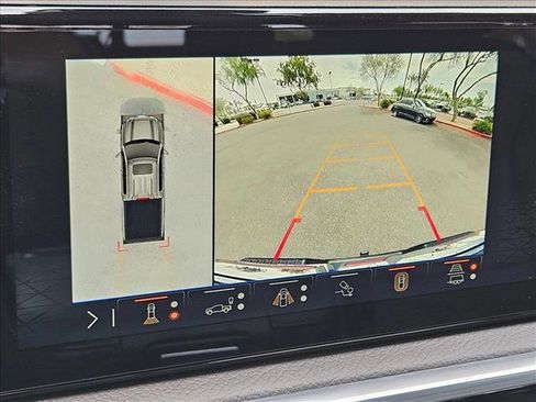 Used 2024 GMC Sierra 1500 Denali w/ Denali Reserve Package AWD/4WD image 17