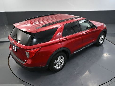 Used 2020 Ford Explorer XLT w/ Comfort Package image 60