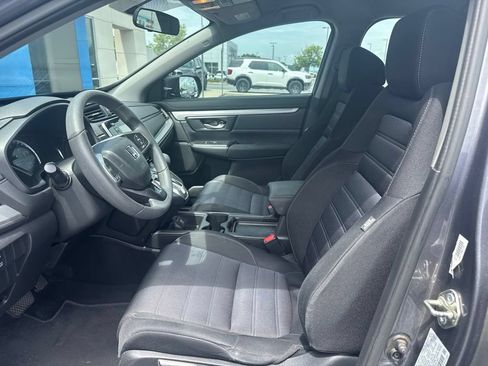 Used 2018 Honda CR-V LX image 5