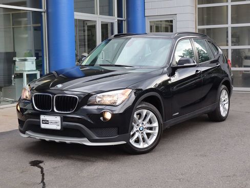 Used 2015 BMW X1 xDrive28i AWD/4WD image 1