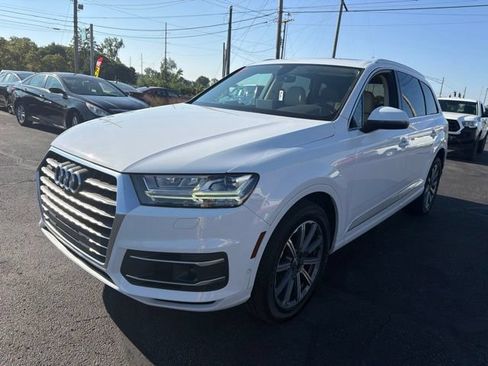 Used 2019 Audi Q7 3.0T Premium Plus w/ Premium Plus Package AWD/4WD image 3