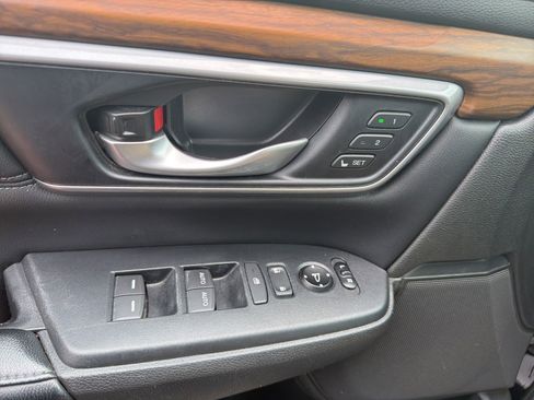 Used 2017 Honda CR-V EX-L image 19