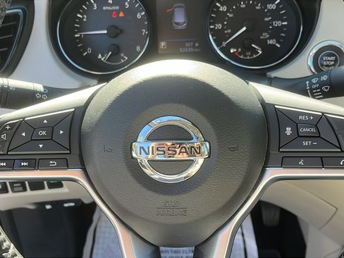 Used 2019 Nissan Rogue Sport SL w/ Premium Package image 13