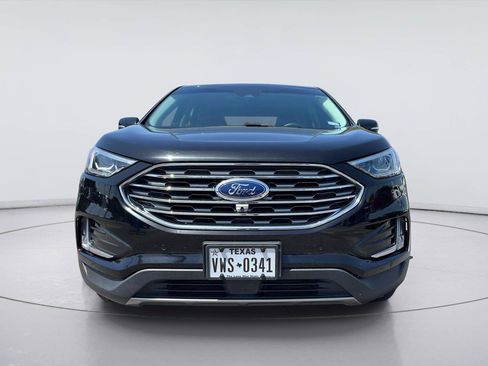 Used 2022 Ford Edge Titanium w/ Equipment Group 301A AWD/4WD image 8