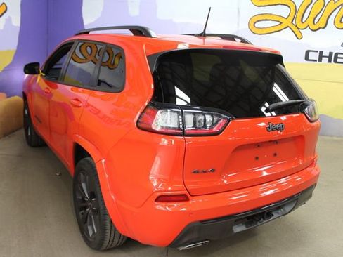 Used 2021 Jeep Cherokee High Altitude AWD/4WD image 6