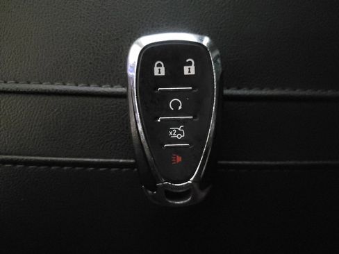 Used 2022 Chevrolet Blazer LT image 32