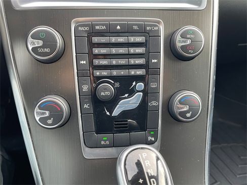 Used 2014 Volvo XC60 3.2 image 25