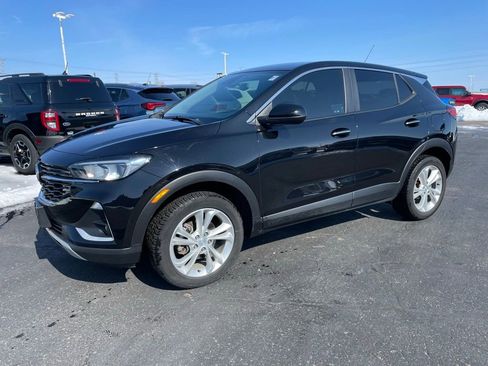 Used 2022 Buick Encore GX Preferred w/ Cold Weather Comfort Package AWD/4WD image 6