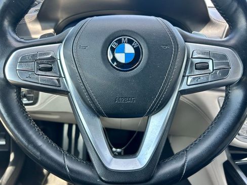 Used 2017 BMW 750i xDrive AWD/4WD image 23
