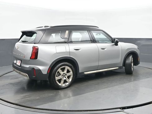 Used 2025 MINI Cooper Countryman S image 3