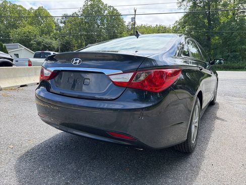 Used 2011 Hyundai Sonata GLS w/ Popular Equipment Pkg 2 FWD image 13