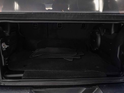 Used 2021 Jeep Wrangler Unlimited Rubicon 4xe AWD/4WD image 24