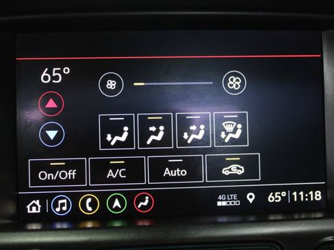 Used 2021 Chevrolet Colorado Z71 w/ Z71 Midnight Edition AWD/4WD image 33
