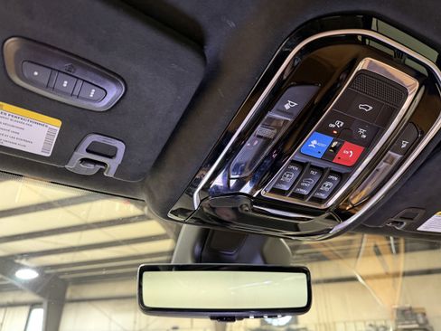 Used 2022 Jeep Grand Cherokee L Summit image 6