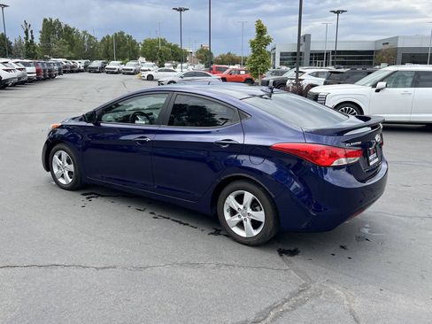 Used 2013 Hyundai Elantra GLS w/ Preferred Pkg FWD image 11