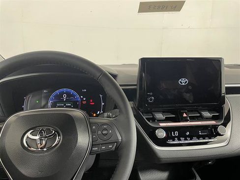 New 2026 Toyota Corolla SE FWD image 16