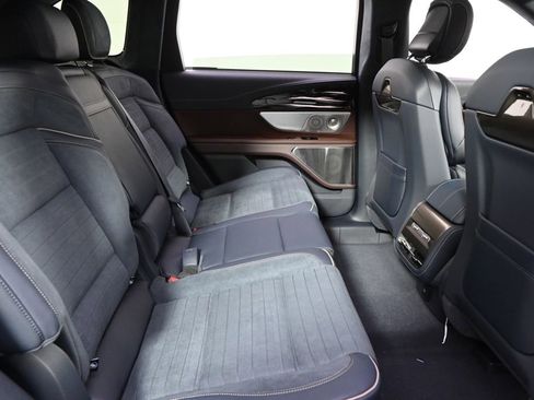 New 2026 Lincoln Nautilus Black Label w/ Jet Appearance Package AWD/4WD image 18