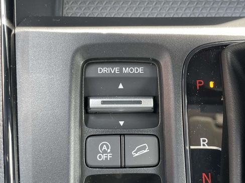 Used 2024 Honda CR-V EX-L image 30