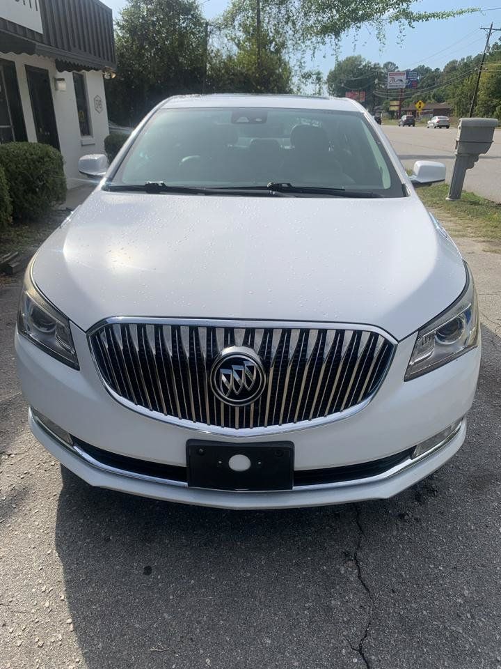 Used 2014 Buick LaCrosse Premium w/ Driver Confidence Package FWD image 2