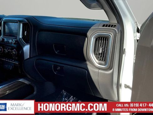 Used 2020 Chevrolet Silverado 1500 RST w/ All-Star Edition AWD/4WD image 27