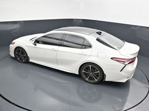 Used 2020 Toyota Camry XSE w/ Cold Weather Package AWD/4WD image 13