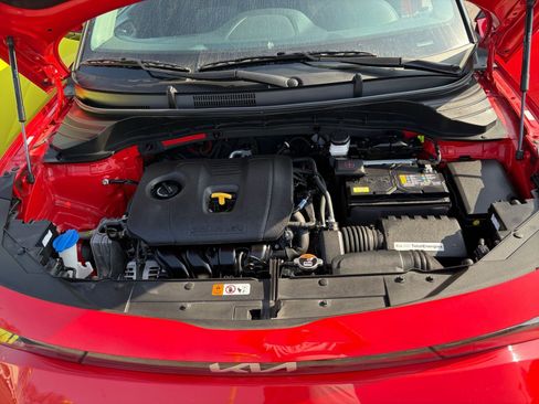 Used 2025 Kia Soul LX w/ LX Technology Package image 31