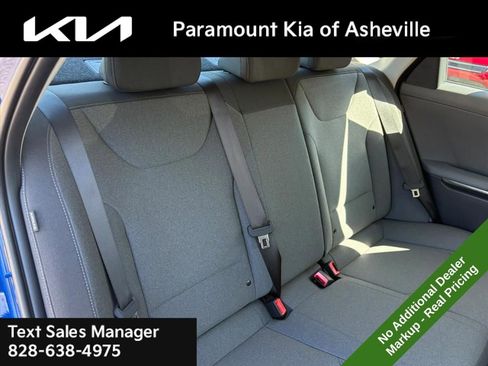 New 2025 Kia K4 LXS image 20