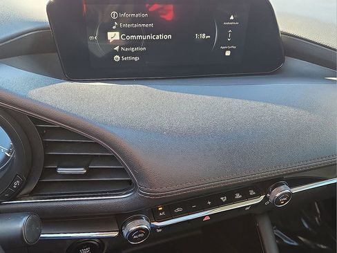 Used 2024 MAZDA MAZDA3 s image 26