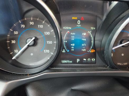 Used 2016 Jaguar XF Prestige image 51