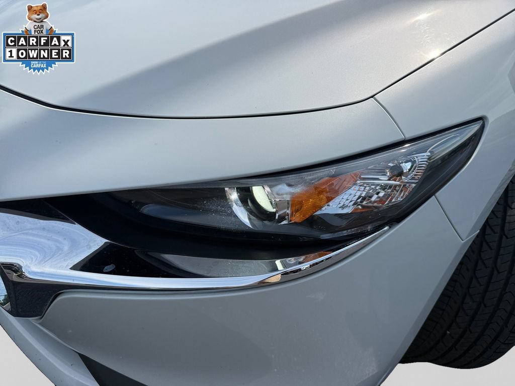 Used 2024 MAZDA MAZDA3 s FWD image 20