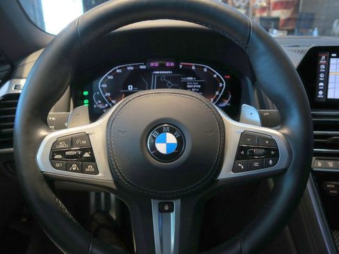 Used 2022 BMW M850i xDrive Convertible image 15