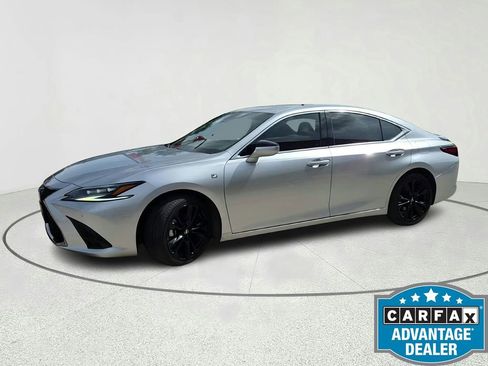 Used 2022 Lexus ES 300h F Sport FWD image 8