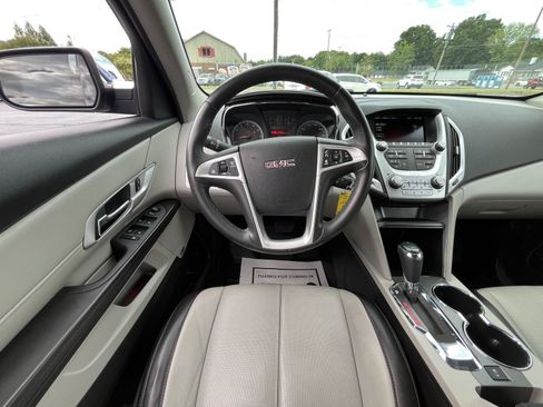 Used 2016 GMC Terrain SLT AWD/4WD image 4