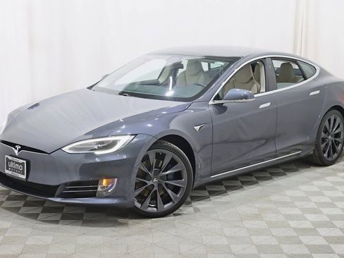 Used 2019 Tesla Model S AWD image 7