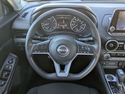 Used 2024 Nissan Sentra SV image 18