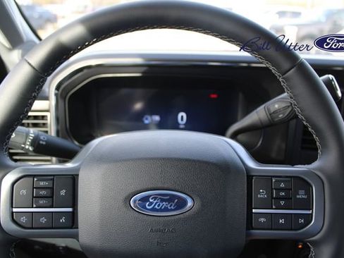 New 2026 Ford F250 Lariat w/ Black Appearance Package image 18