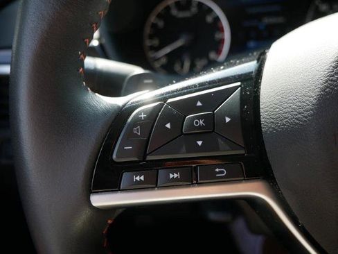 Certified 2023 Nissan Altima 2.5 SR w/ SR Premium Package FWD image 25