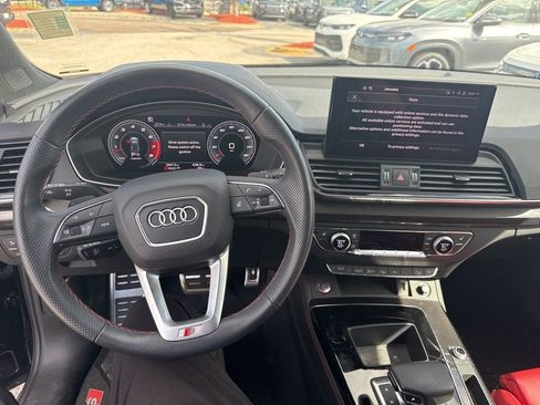Used 2024 Audi SQ5 Prestige AWD/4WD image 22