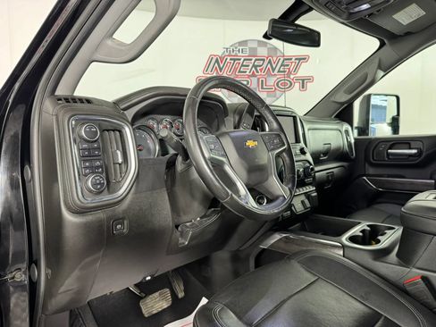 Used 2022 Chevrolet Silverado 2500 LTZ w/ Z71 Chrome Sport Edition AWD/4WD image 10
