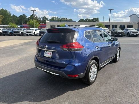 Used 2017 Nissan Rogue SV image 7