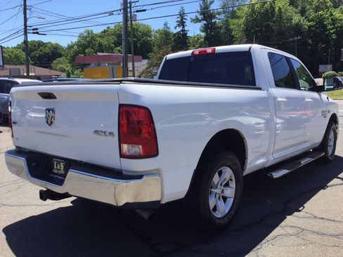 Used 2019 RAM 1500 Classic SLT AWD/4WD image 8