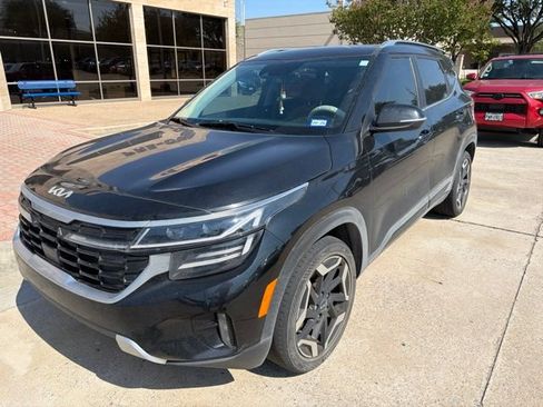Used 2024 Kia Seltos SX AWD/4WD image 2