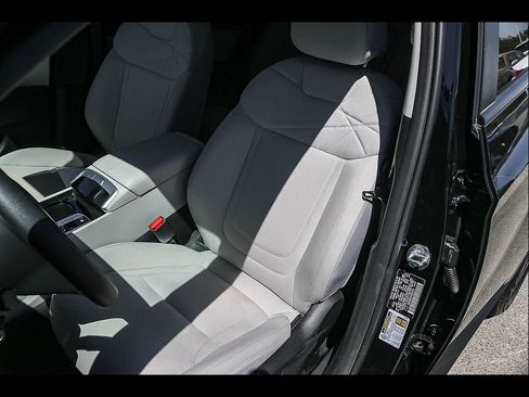Certified 2025 Hyundai Tucson SEL FWD image 25