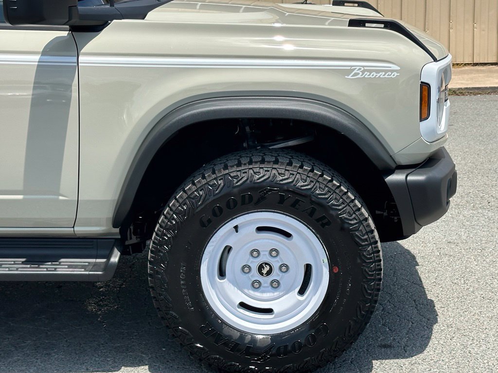 New 2026 Ford Bronco Heritage Edition AWD/4WD image 47