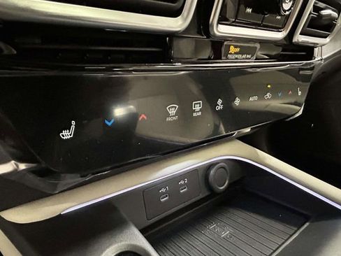 New 2026 Nissan Sentra SL FWD image 20
