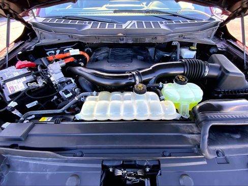 Used 2021 Ford F150 Lariat w/ Equipment Group 502A High image 29