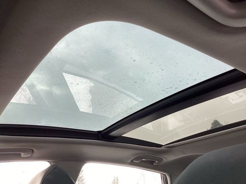 Used 2020 Kia Optima Premium image 5